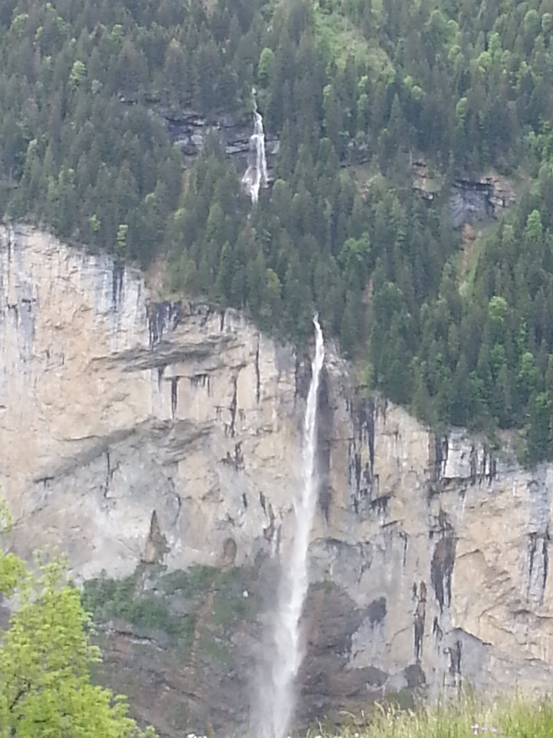 Staubbachfall seen from the other side of the valley